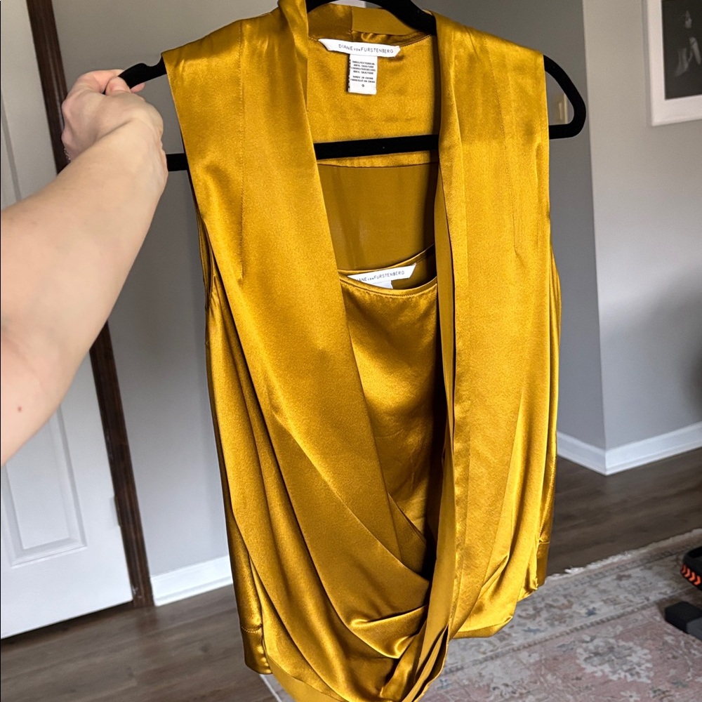 DVF Silk top